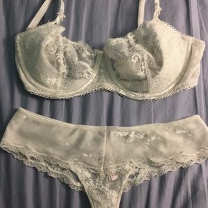 ivory VS dream angels lingerie set